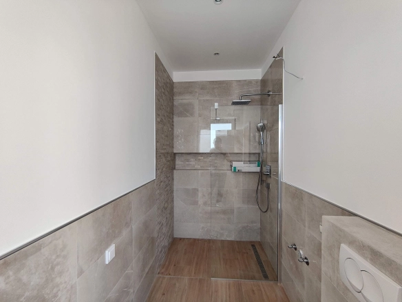 Trosoban stan 256 m² – Bečići, Budva — fotografija 4