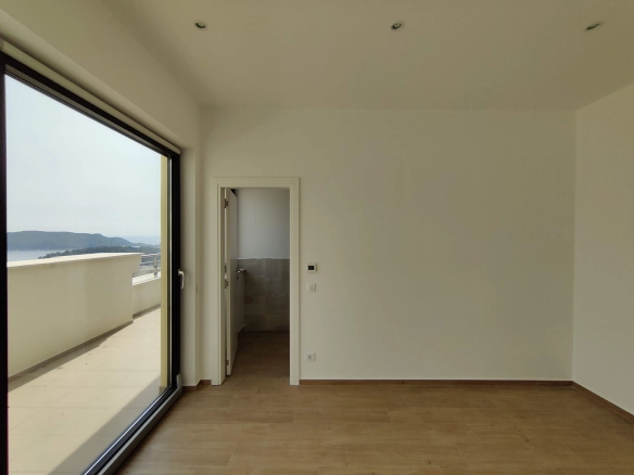 Trosoban stan 256 m² – Bečići, Budva — fotografija 5