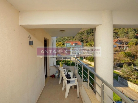 Trosoban stan 76 m² – Bijela, Herceg Novi — fotografija 9