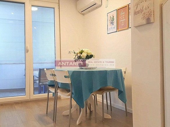 Izdavanje: Jednosoban stan 54 m² – Gomila, Herceg Novi — fotografija 4