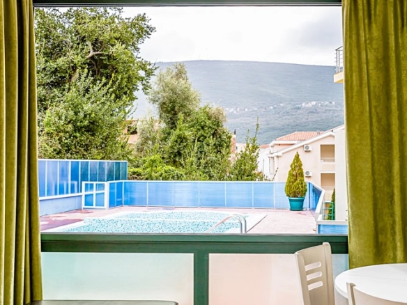 Trosoban stan 99 m² – Đenovići, Herceg Novi — fotografija 4