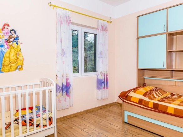Trosoban stan 99 m² – Đenovići, Herceg Novi — fotografija 8
