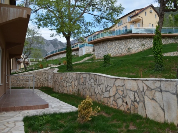 Dvosoban stan 132 m² – Bar — fotografija 5