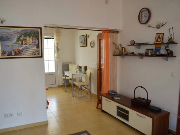 Dvosoban stan 132 m² – Bar — fotografija 10