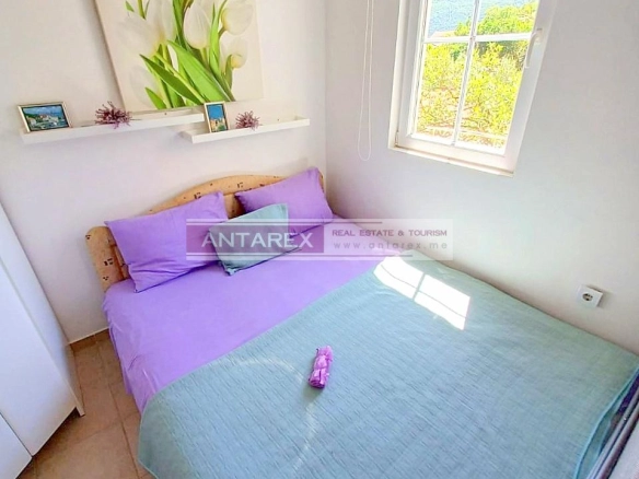 Izdavanje: Garsonjera 26 m² – Đenovići, Herceg Novi — fotografija 6