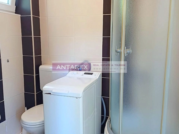 Izdavanje: Garsonjera 26 m² – Đenovići, Herceg Novi — fotografija 8