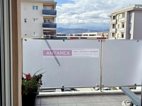 Trosoban stan 72 m² – Podgorica — fotografija 9