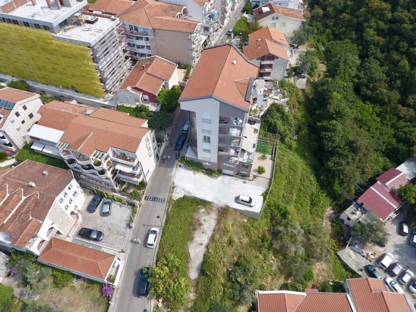 Plac 765 m² – Rafailovići, Budva — fotografija 6