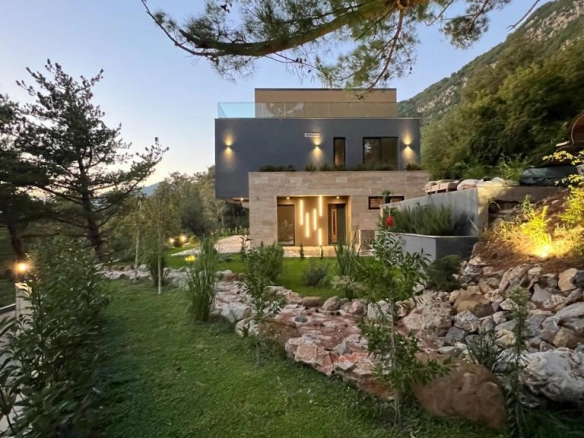 Kuća 480 m² – Kavač, Kotor — fotografija 7