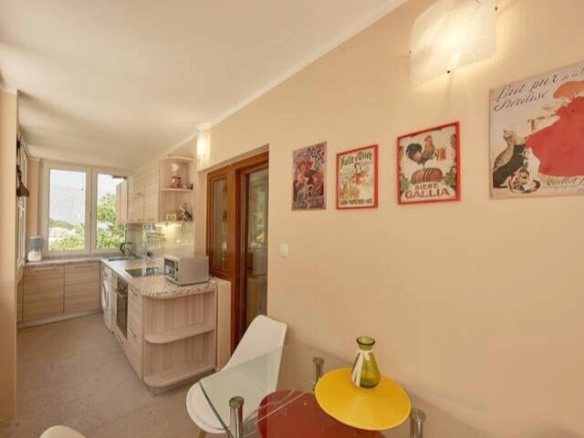 Dvosoban stan 72 m² – Prčanj, Kotor — fotografija 2