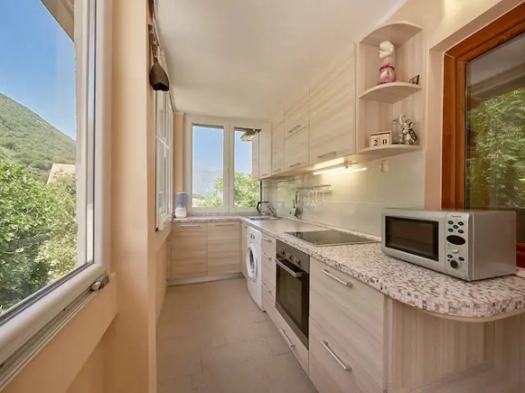 Dvosoban stan 72 m² – Prčanj, Kotor — fotografija 4