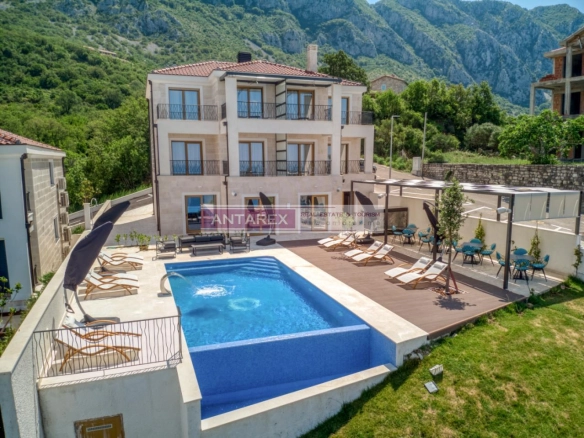 Kuća 450 m² – Sveti Stefan, Budva — fotografija 4