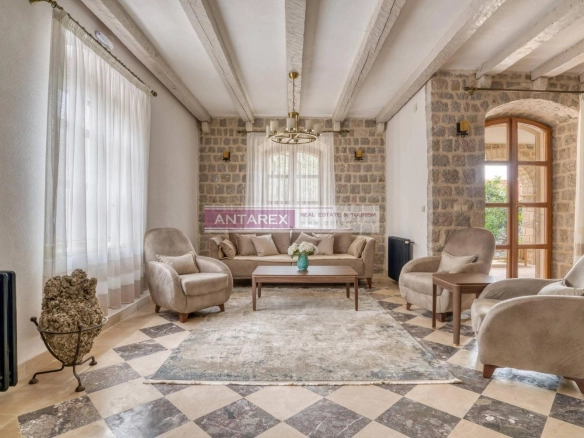 Kuća 450 m² – Reževići, Budva — fotografija 6