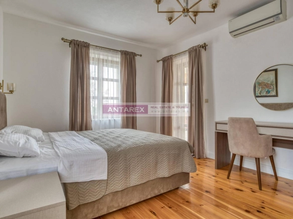 Kuća 450 m² – Reževići, Budva — fotografija 9
