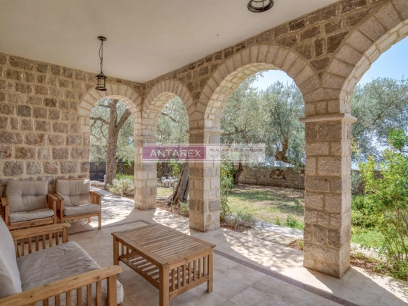 Kuća 450 m² – Reževići, Budva — fotografija 18