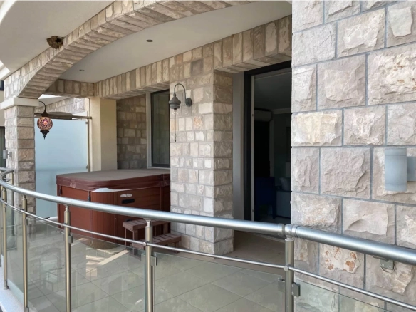 Dvosoban stan 131 m² – Bečići, Budva — fotografija 17