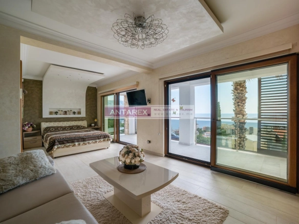 Kuća 300 m² – Bečići, Budva — fotografija 10