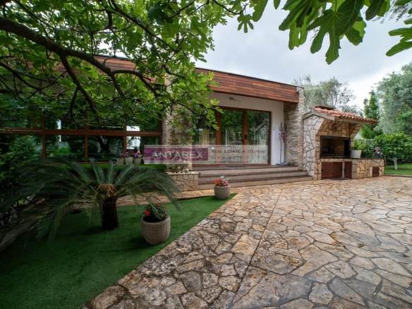 Kuća 300 m² – Bečići, Budva — fotografija 19