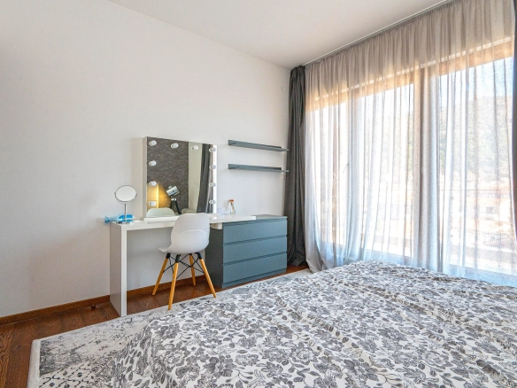 Trosoban stan 170 m² – Budva — fotografija 14