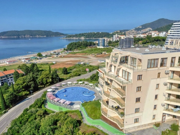 Trosoban stan 199 m² – Bečići, Budva — fotografija 3