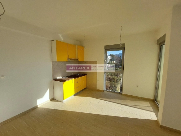 Dvosoban stan 54 m² – Bijela, Herceg Novi — fotografija 3