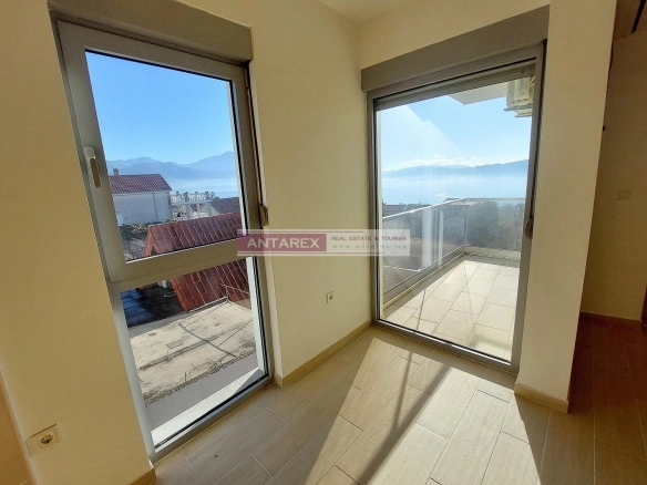 Dvosoban stan 54 m² – Bijela, Herceg Novi — fotografija 4