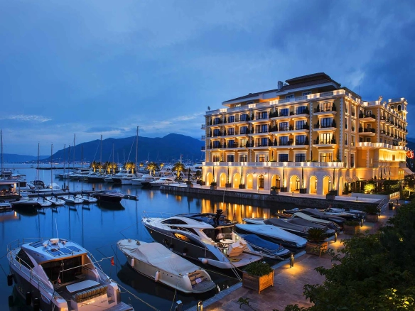 Garsonjera 38 m² – Tivat — fotografija 16