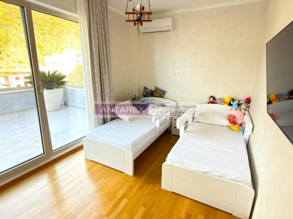 Trosoban stan 104 m² – Bečići, Budva — fotografija 7