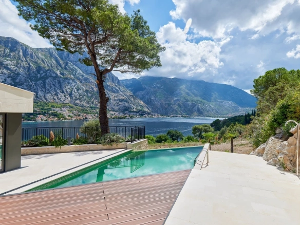 Kuća 479 m² – Prčanj, Kotor — fotografija 2