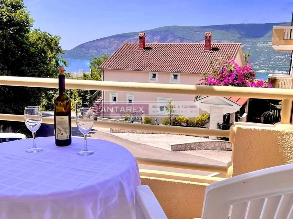 Izdavanje: Jednosoban stan 56 m² – Topla, Herceg Novi — fotografija 4