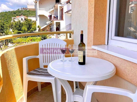 Izdavanje: Jednosoban stan 56 m² – Topla, Herceg Novi — fotografija 8