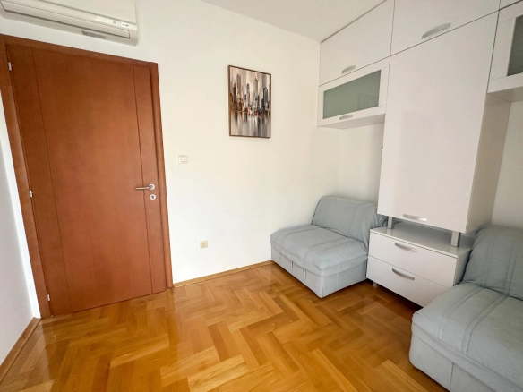 Dvosoban stan 88 m² – Bečići, Budva — fotografija 3