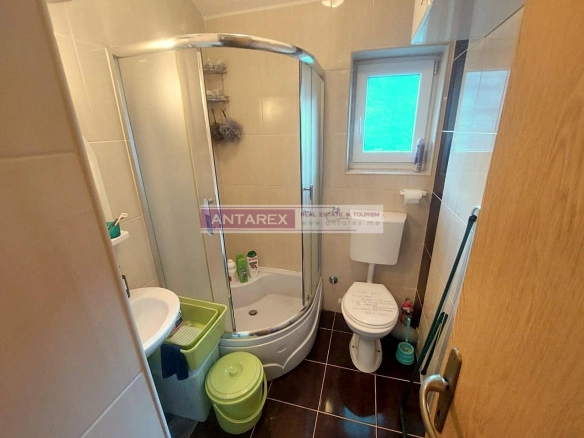 Izdavanje: Jednosoban stan 43 m² – Igalo, Herceg Novi — fotografija 5