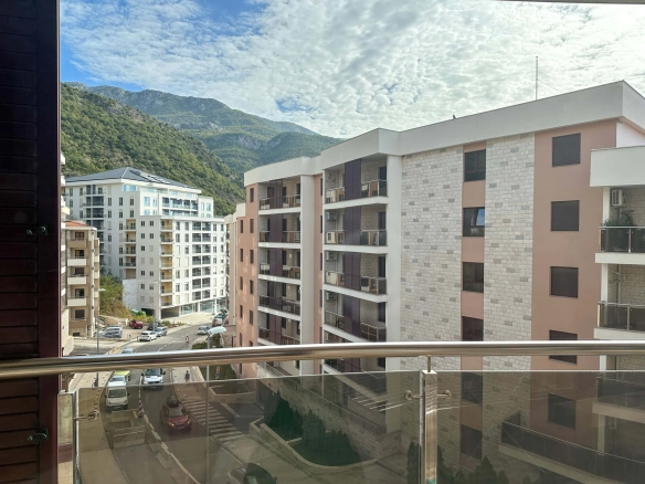Dvosoban stan 88 m² – Bečići, Budva — fotografija 10
