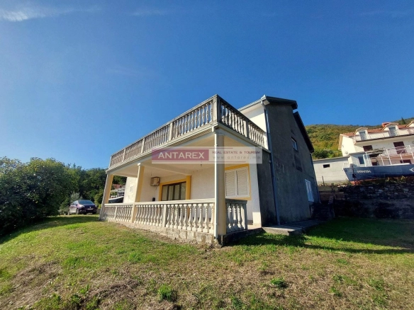Kuća 190 m² – Bijela, Herceg Novi — fotografija 2