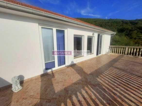Kuća 190 m² – Bijela, Herceg Novi — fotografija 9