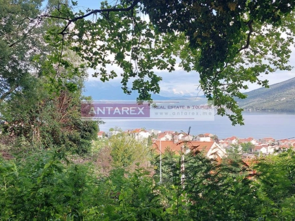 Plac 1.794 m² – Đenovići, Herceg Novi — fotografija 2