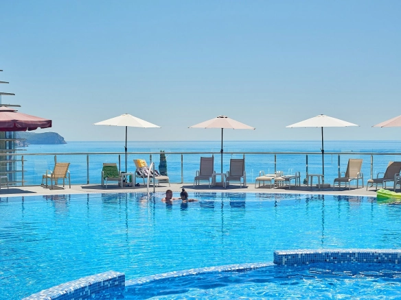 Dvosoban stan 95 m² – Bečići, Budva — fotografija 13