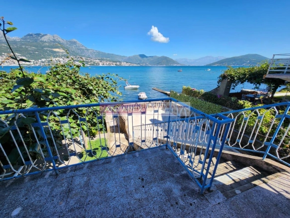 Kuća 120 m² – Njivice, Herceg Novi — fotografija 7