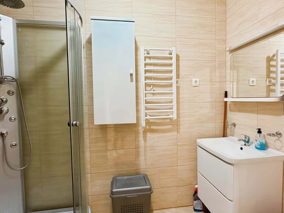 Dvosoban stan 79 m² – Bečići, Budva — fotografija 9