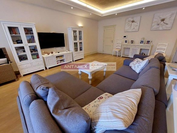 Kuća 294 m² – Stoliv, Kotor — fotografija 2