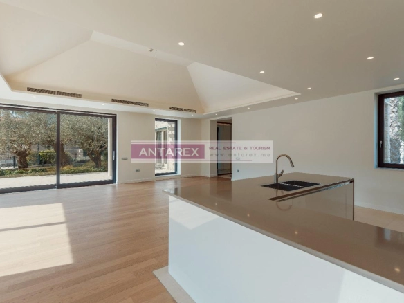 Kuća 287 m² – Kumbor, Herceg Novi — fotografija 2