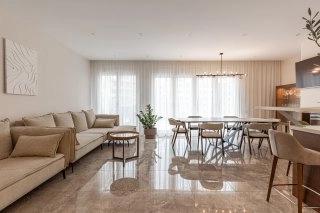 Kuća 400 m² – Bečići, Budva — fotografija 13