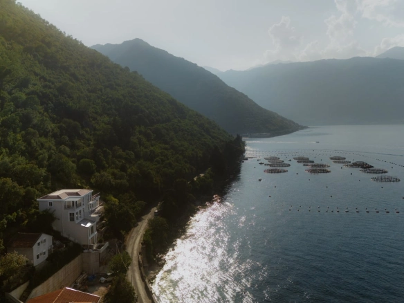 Kuća 400 m² – Stoliv, Kotor — fotografija 2