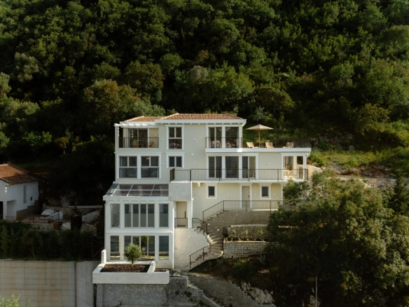 Kuća 400 m² – Stoliv, Kotor — fotografija 7