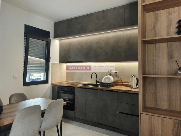 Izdavanje: Dvosoban stan 65 m² – Bijela, Herceg Novi — fotografija 3