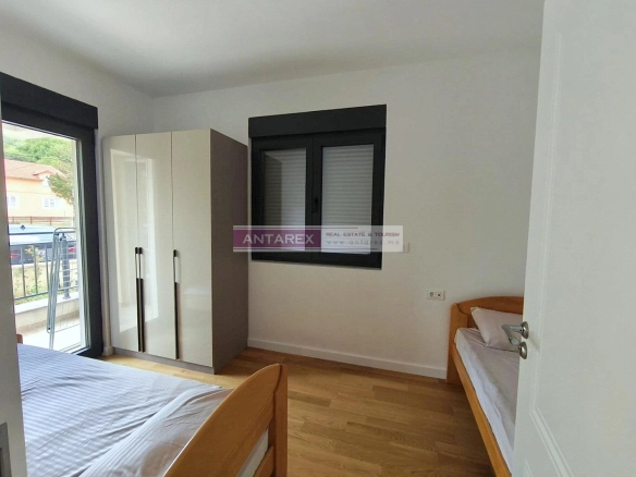 Izdavanje: Dvosoban stan 65 m² – Bijela, Herceg Novi — fotografija 4