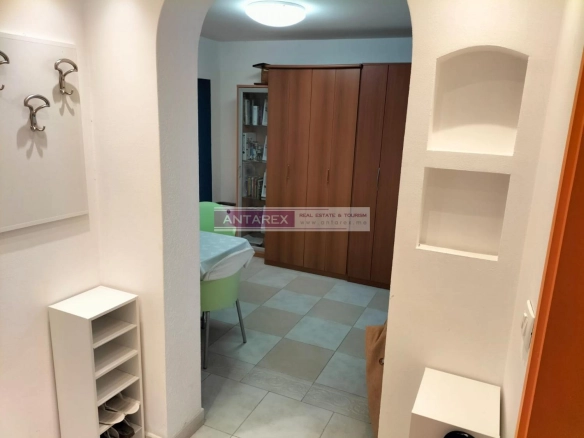 Jednosoban stan 50 m² – Podkošljun, Budva — fotografija 9