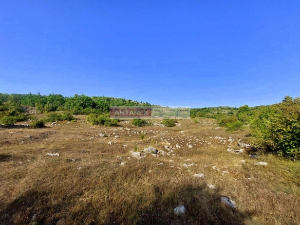 Plac 28.811 m² – Nikšić — fotografija 3