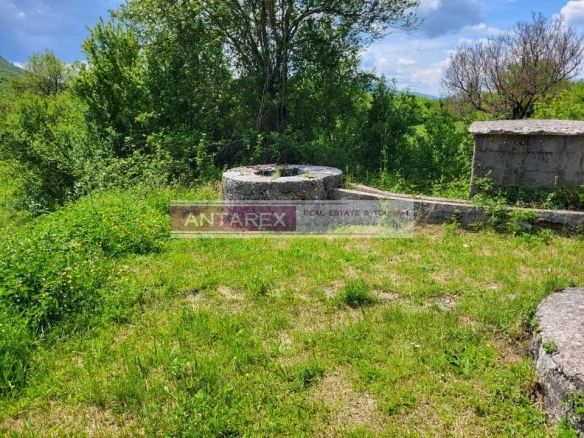 Plac 159.000 m² – Nikšić — fotografija 7